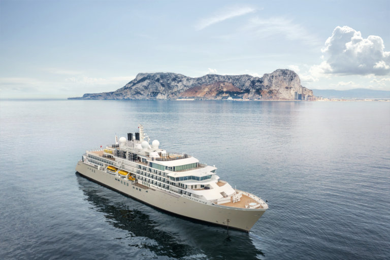 Your Guide To Luxury Cruising